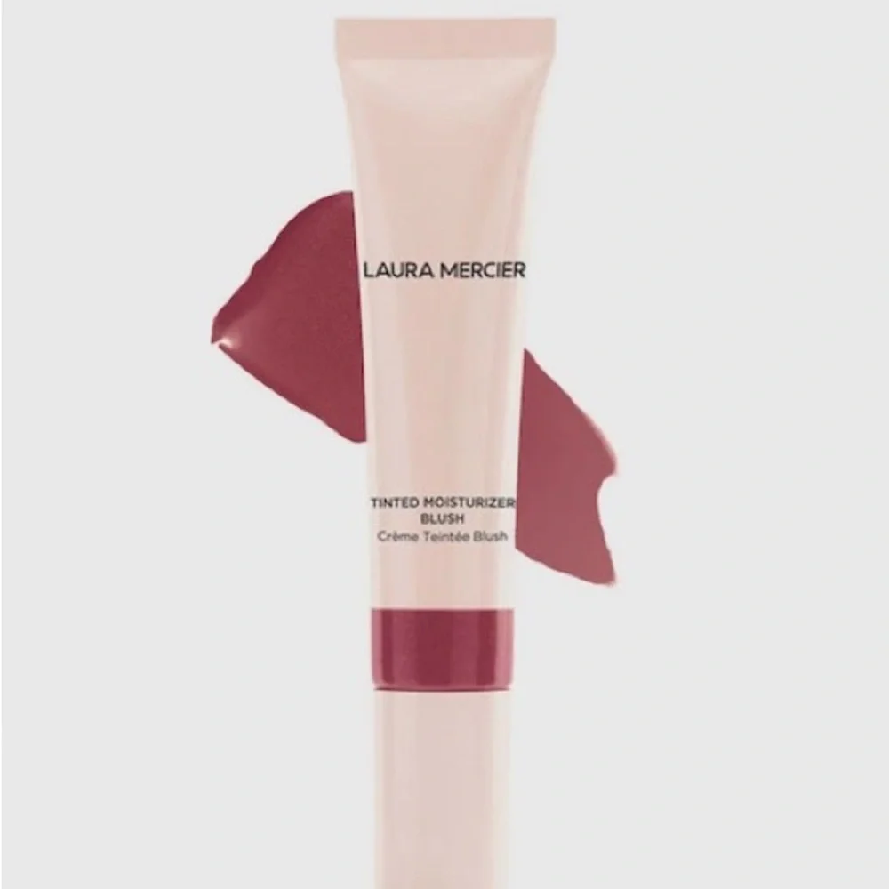 Laura Mercier “ Parasol” blush new in box